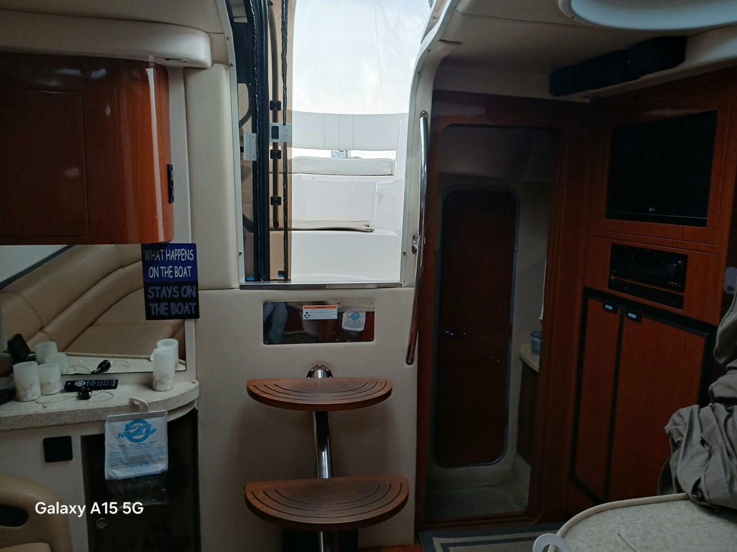 Slide: The Image of Regal 4060 Sport Yacht 2009 - 5162306