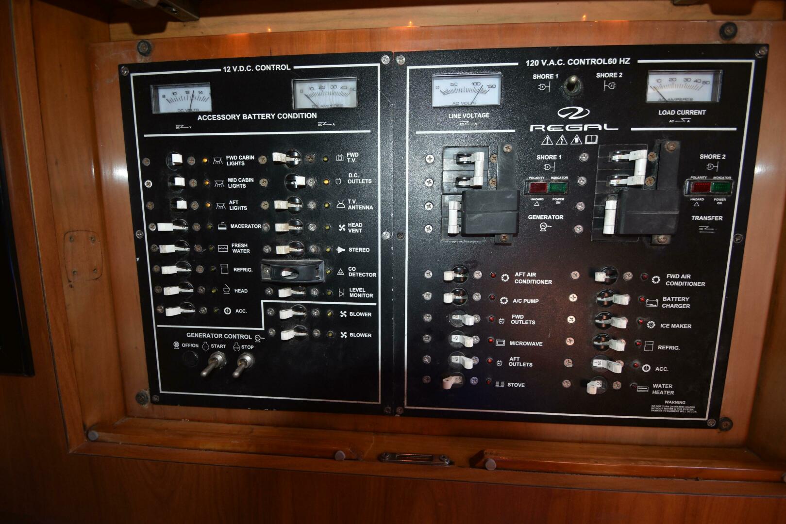 Slide: The Image of Regal 4260 Commodore 2003 - 5015282