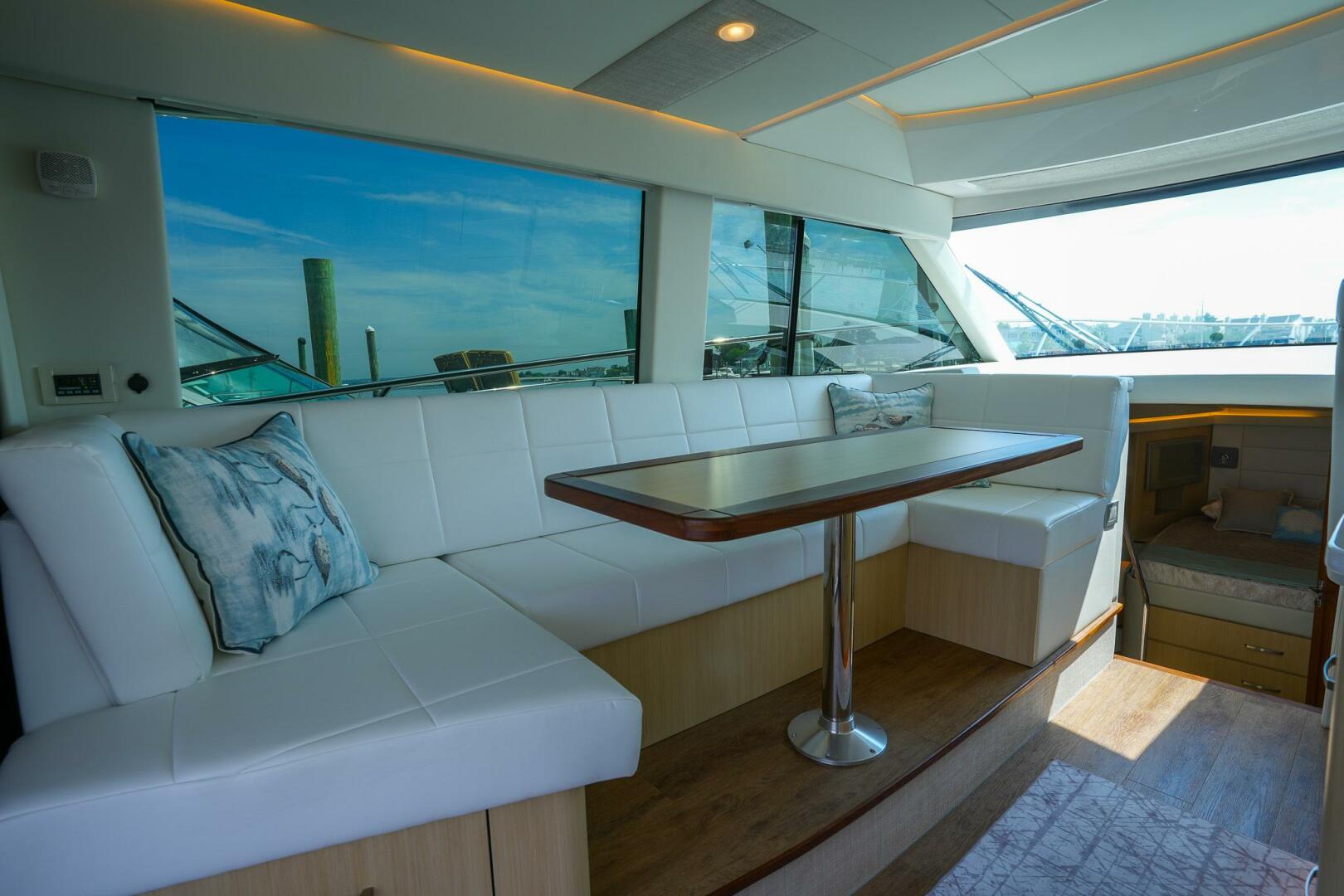 Slide: The Image of Regal 42 FXO 2024 - 5434504