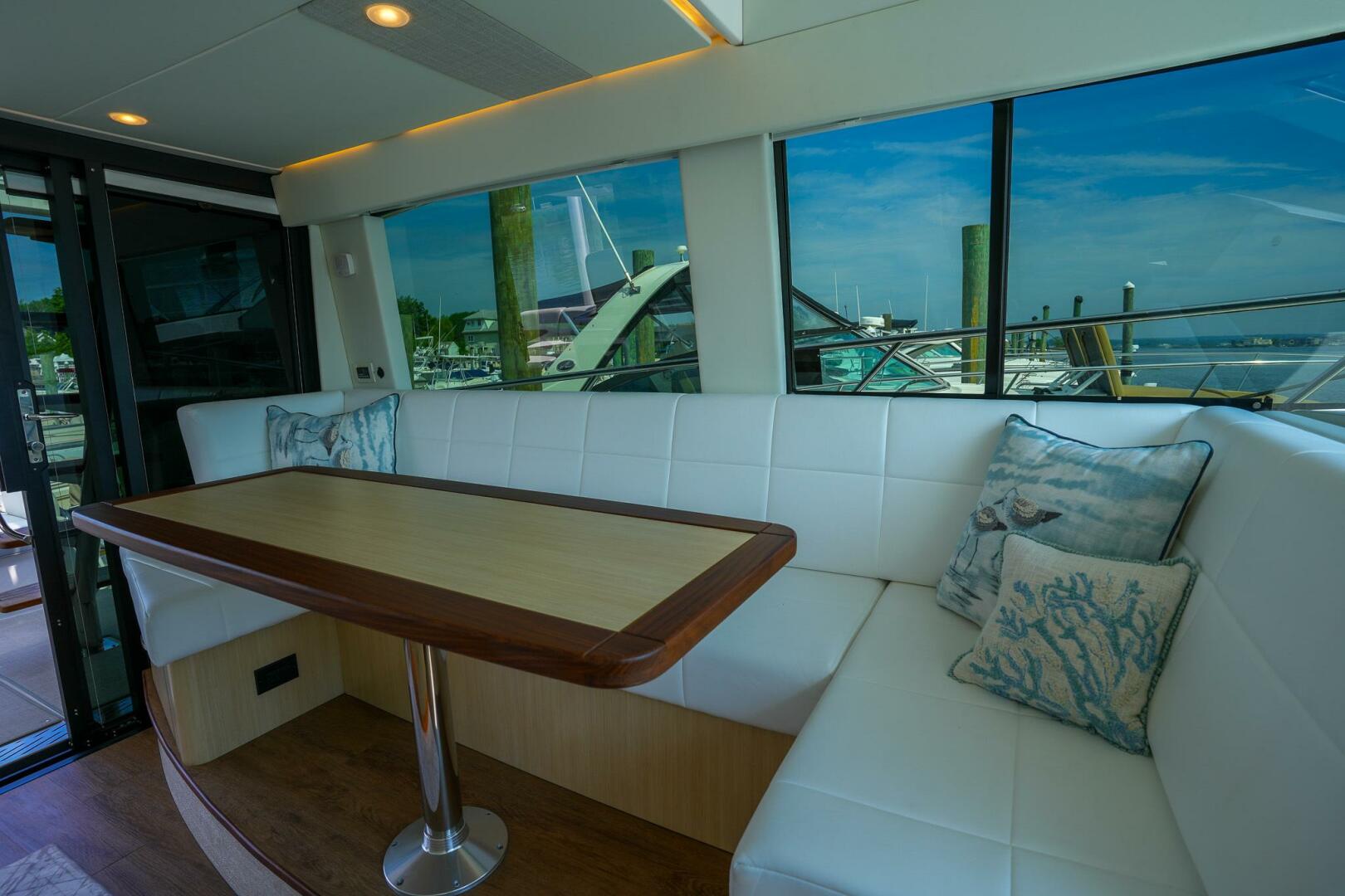 Slide: The Image of Regal 42 FXO 2024 - 5434511