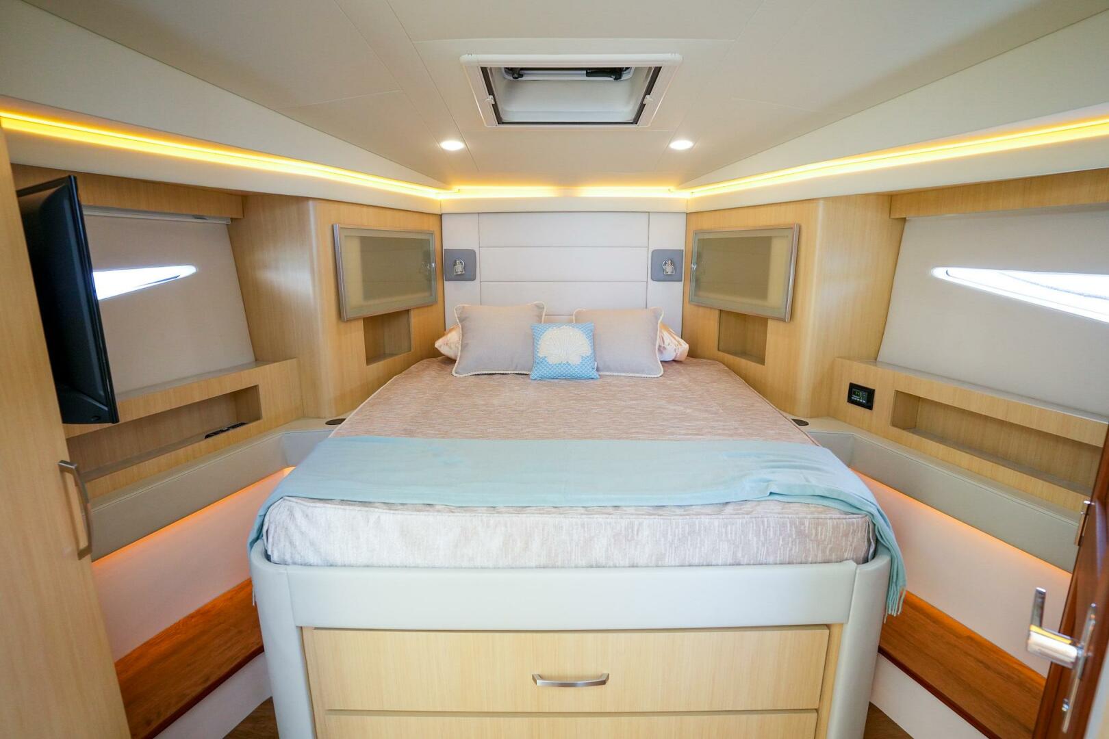 Slide: The Image of Regal 42 FXO 2024 - 5434519