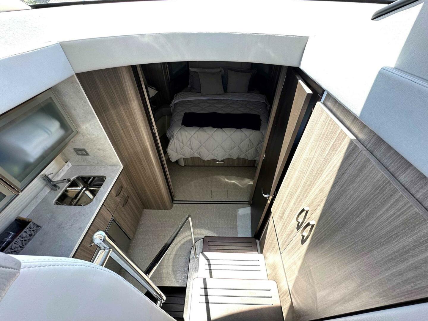 Slide: The Image of Regal 42 Grande Coupe 2022 - 5018200