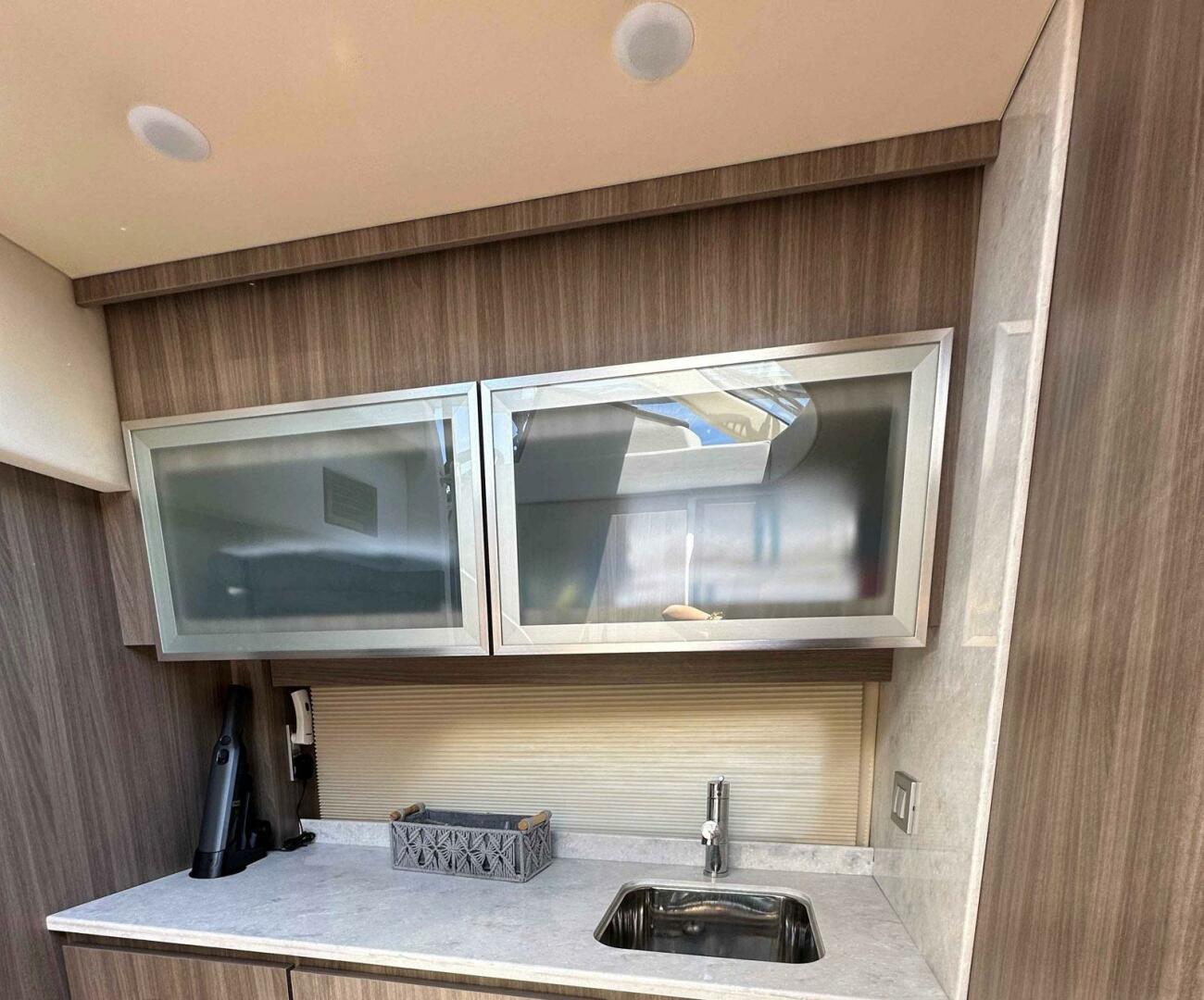 Slide: The Image of Regal 42 Grande Coupe 2022 - 5018202