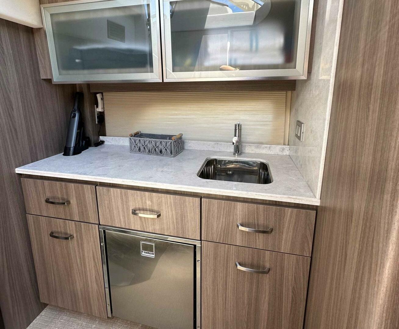Slide: The Image of Regal 42 Grande Coupe 2022 - 5018203