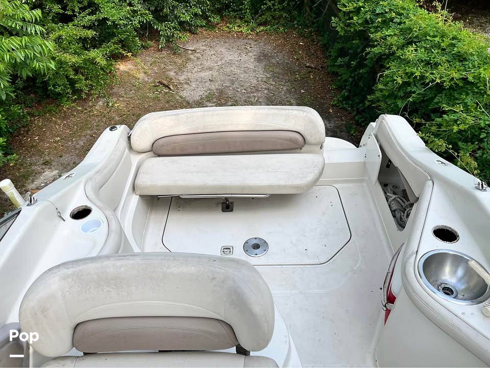 Slide: The Image of Transom Seating - 15631364