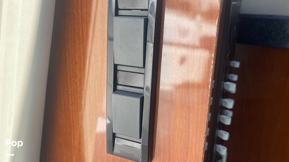 Slide: The Image of Regal Commodore 2665 2006 - 15213068