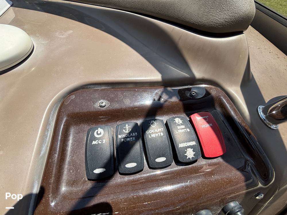 Slide: The Image of Regal Commodore 2665 2007 - 15519287