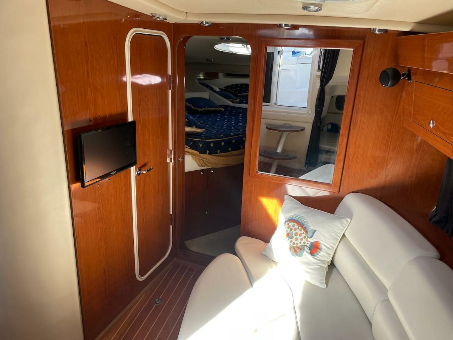 Slide: The Image of Regal Commodore 3560 IO 2005 - 4789126