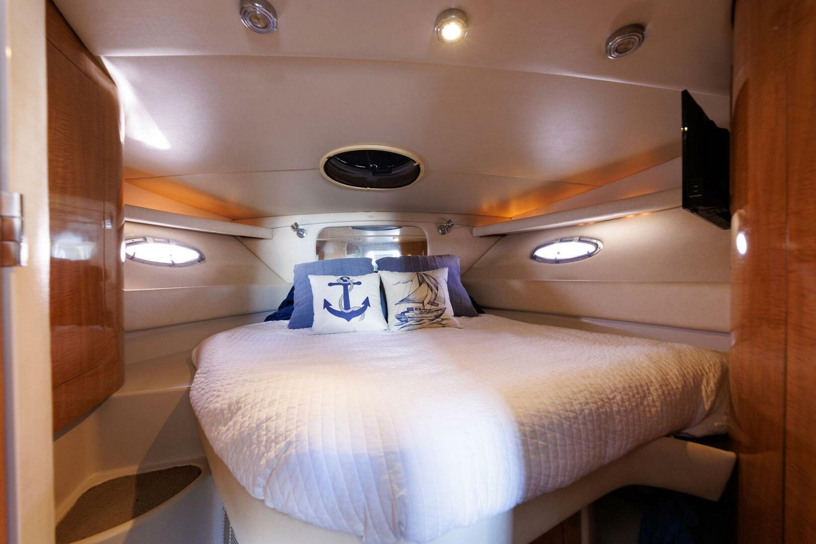 Slide: The Image of Regal Commodore 3880 2003 - 5163844