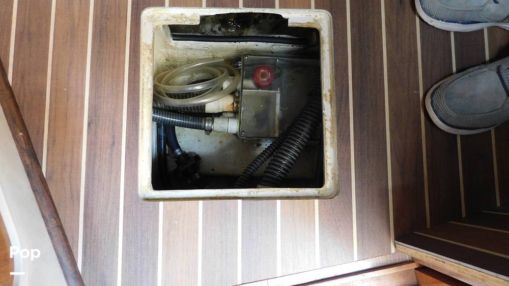 Slide: The Image of Regal Commodore 3880 2004 - 13765879