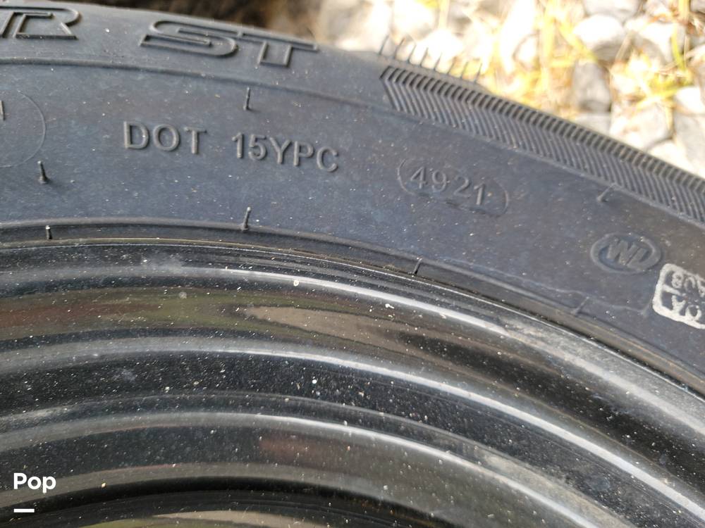 Slide: The Image of Tire Date Code - 13477880