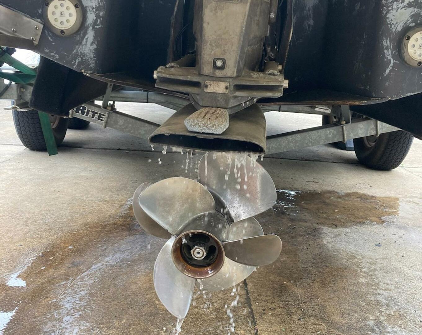 Slide: The Image of Regal Express 2015 - 5340927