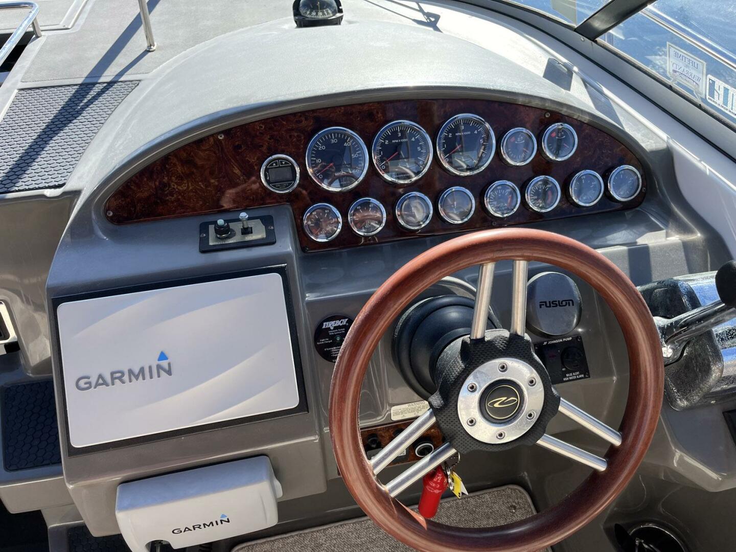 Slide: The Image of Regal Express Cruiser 2011 - 4715485