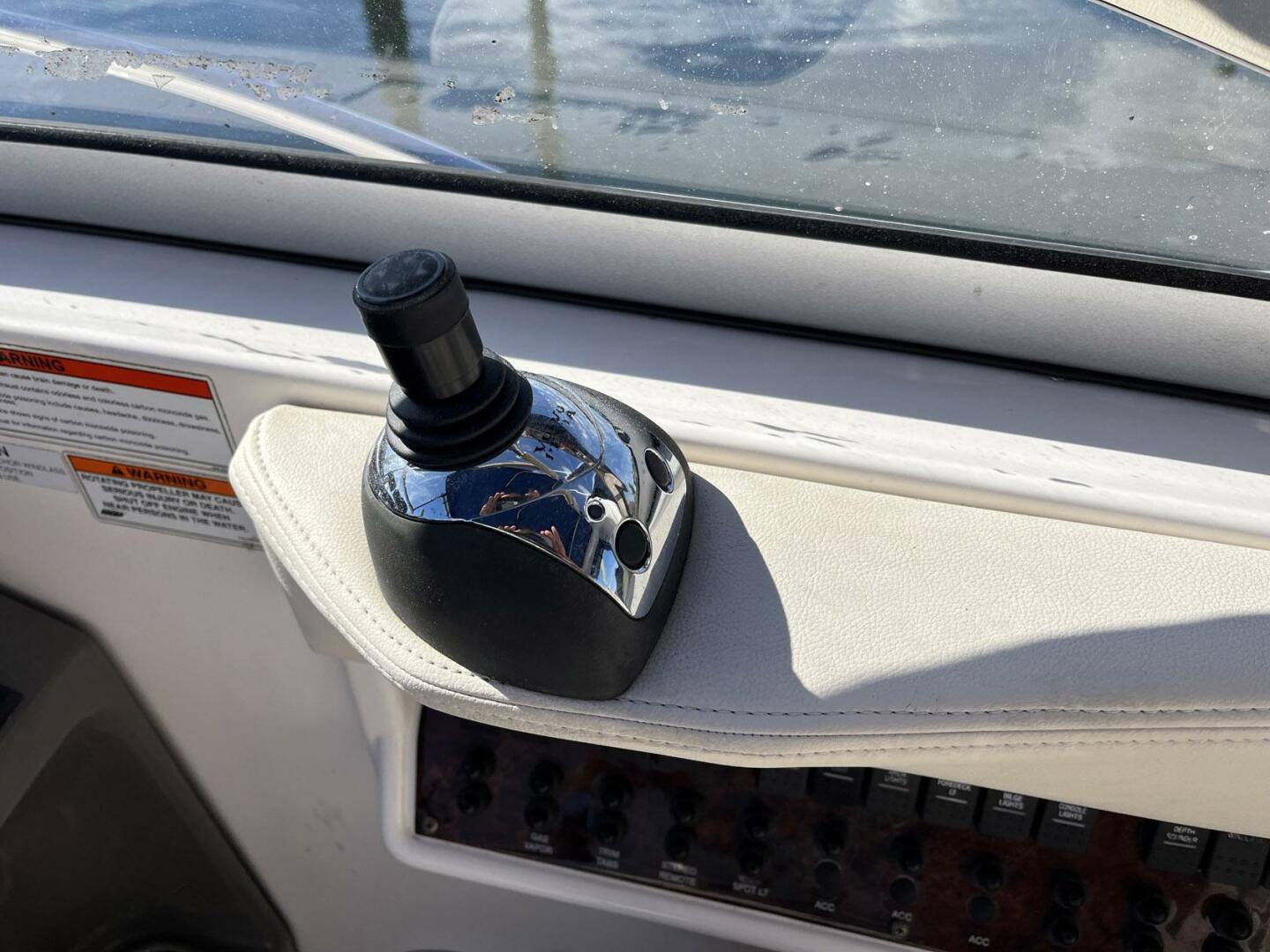 Slide: The Image of Regal Express Cruiser 2011 - 4715487