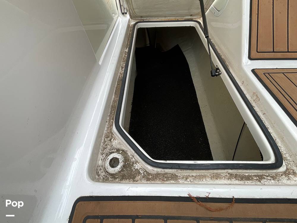 Slide: The Image of Regal Fasdeck 27 2012 - 13587982