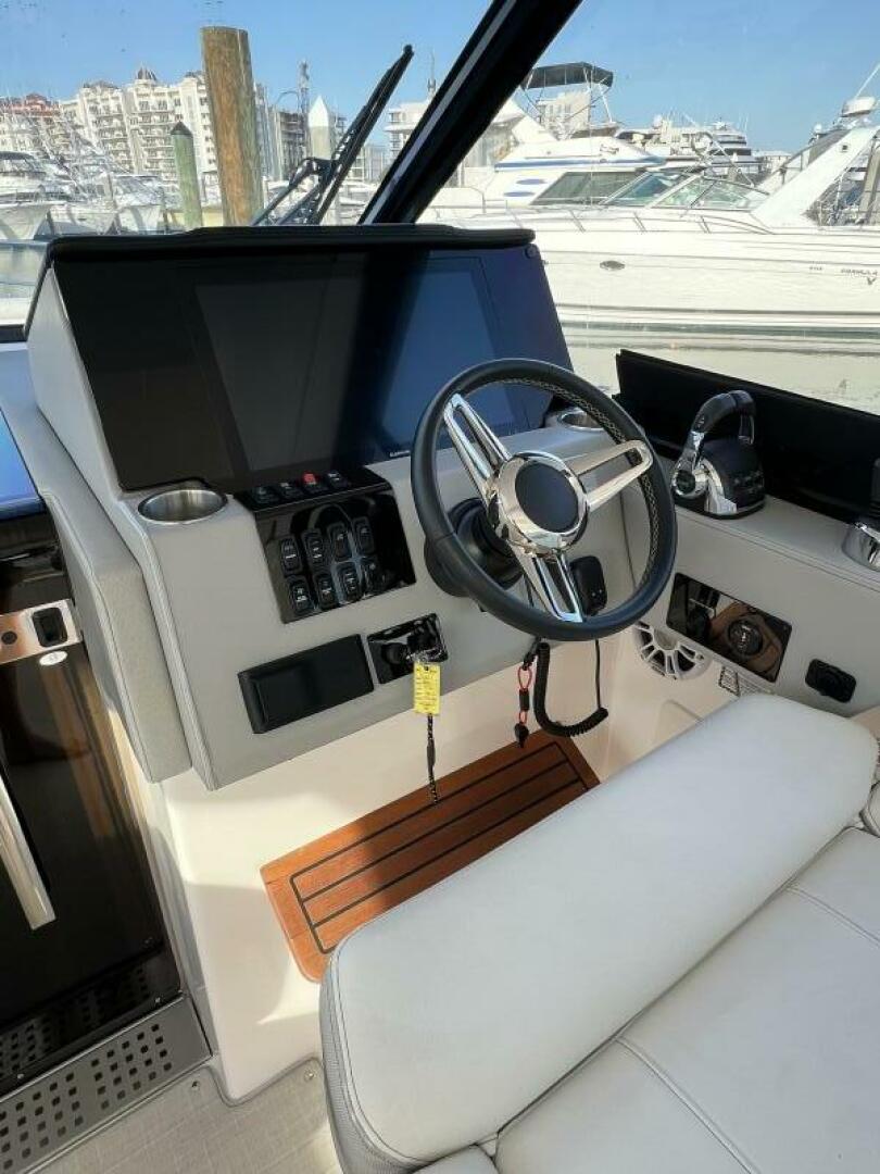 Slide: The Image of Regal Grand Coupe 2021 - 5248355