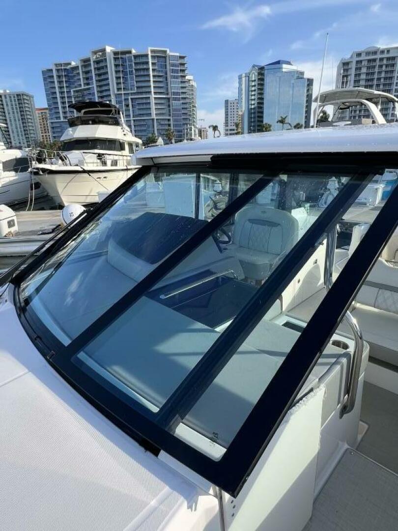 Slide: The Image of Regal Grand Coupe 2021 - 5248366