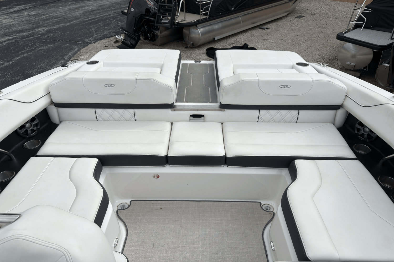 Slide: The Image of Regal LS2 2020 - 7