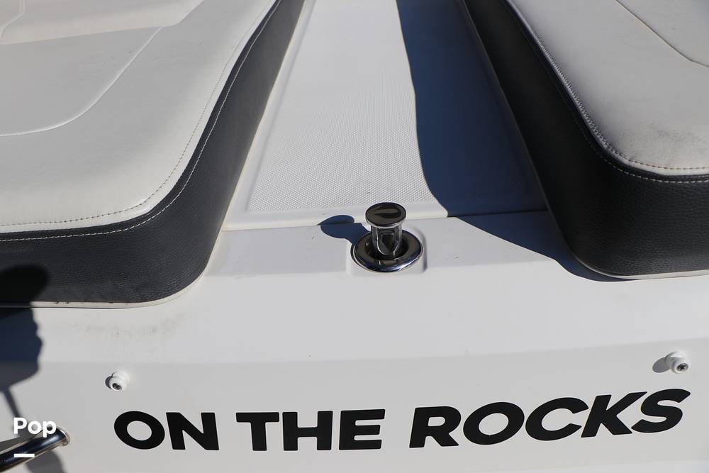 Slide: The Image of Regal LS2 2022 - 14967323