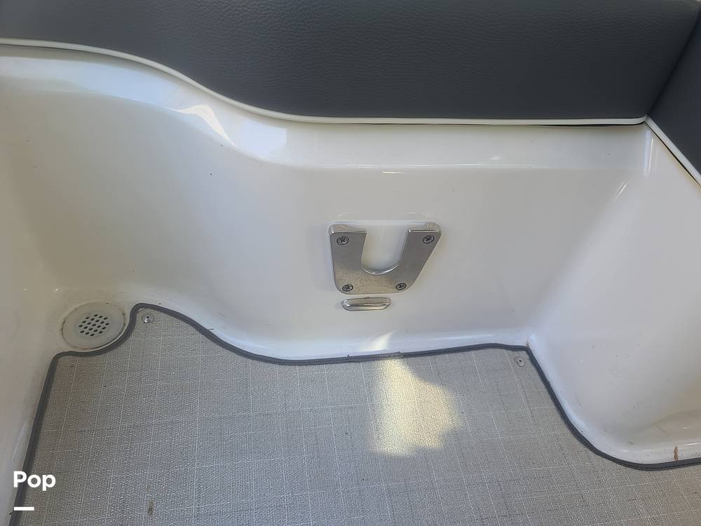 Slide: The Image of Regal LS2 2022 - 15406152