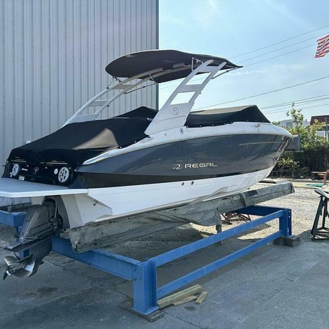 Slide: The Image of Starboard Quarter Toupe hull color, radar arch, - 5184927