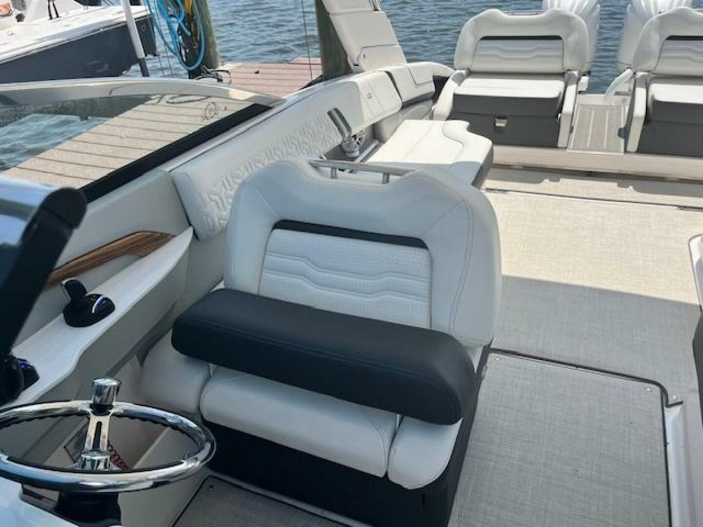 Slide: The Image of 2024 Regal 29 LX - 5306850