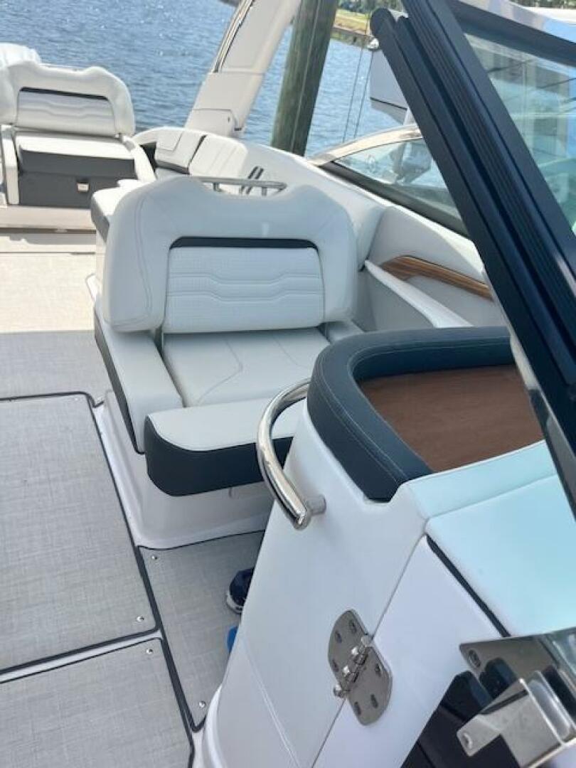 Slide: The Image of 2024 Regal 29 LX - 5306852