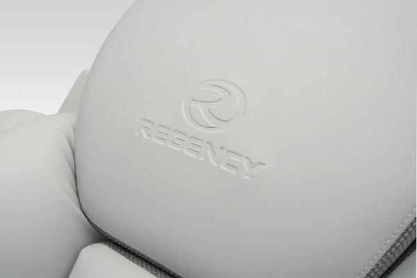 Slide: The Image of Regency 230 DL3 2025 - 32