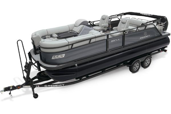 Slide: The Image of Regency 230 LE3 Sport 2025 - 1