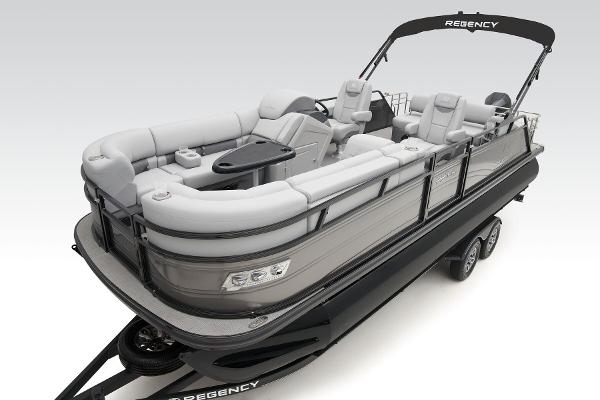 Slide: The Image of Regency 230 LE3 Sport 2025 - 13