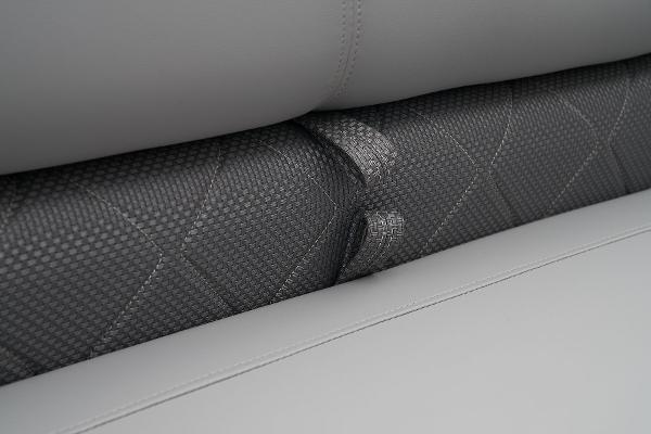 Slide: The Image of Regency 230 LE3 Sport 2025 - 20