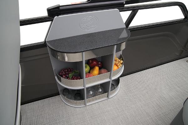 Slide: The Image of Regency 230 LE3 Sport 2025 - 32