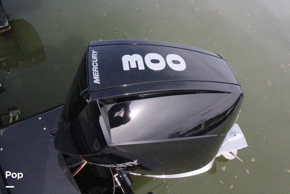 Slide: The Image of Mercury 300HP 4-stroke - 14186100