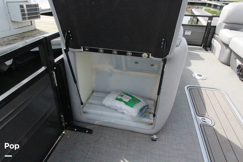 Slide: The Image of Compartment Storage - 14186118