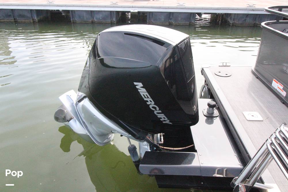 Slide: The Image of Mercury 300HP 4-stroke - 14186099