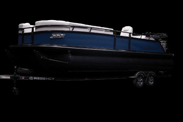 Slide: The Image of Regency 250 LE3 Sport 2024 - 21