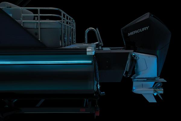 Slide: The Image of Regency 250 LE3 Sport 2024 - 77