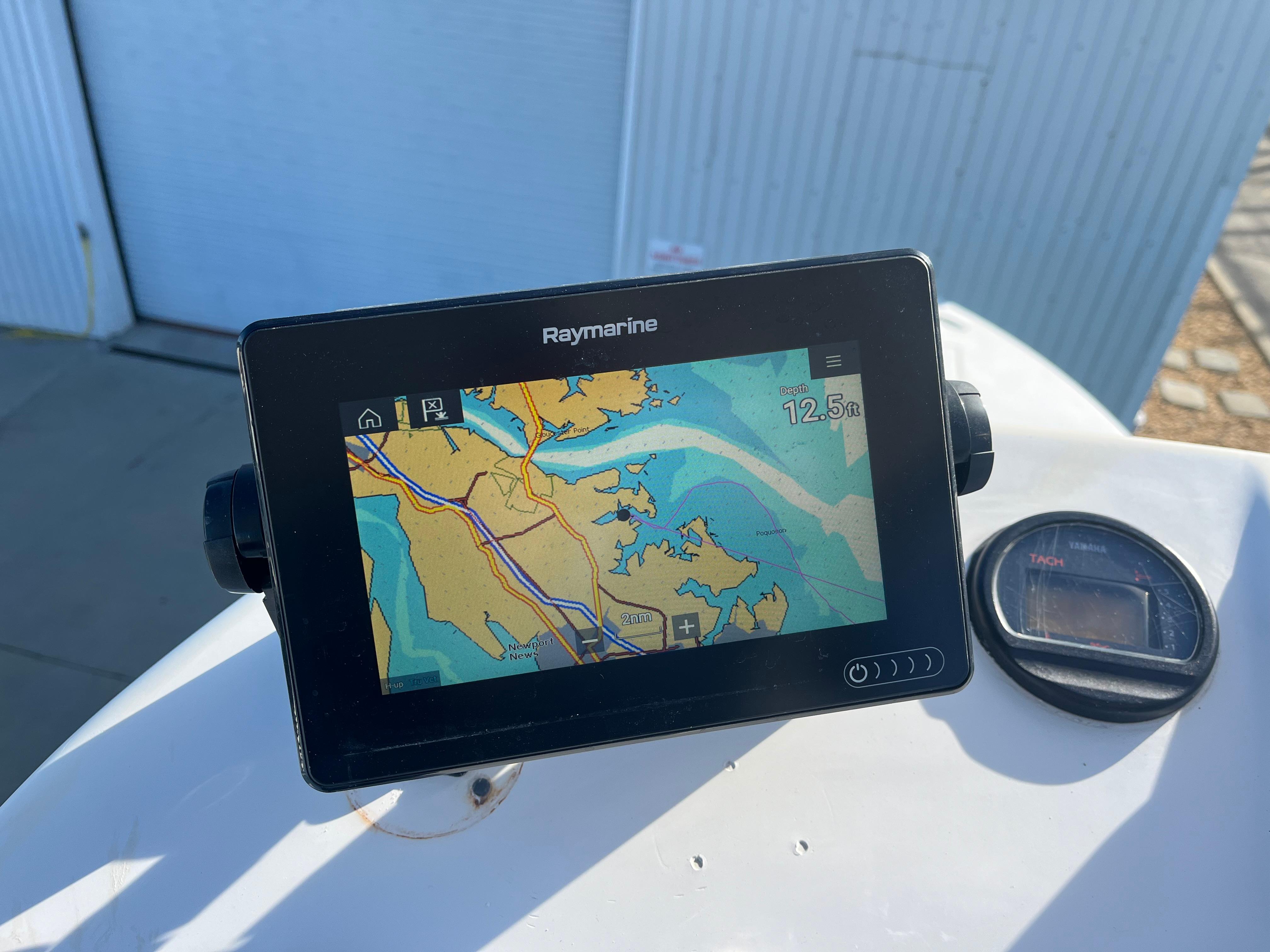 Slide: The Image of Raymarine GPS display on 2000 Regulator 32 Center Console boat. - 30