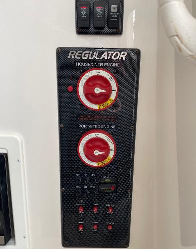 Slide: The Image of Regulator 34SS 2016 - 70