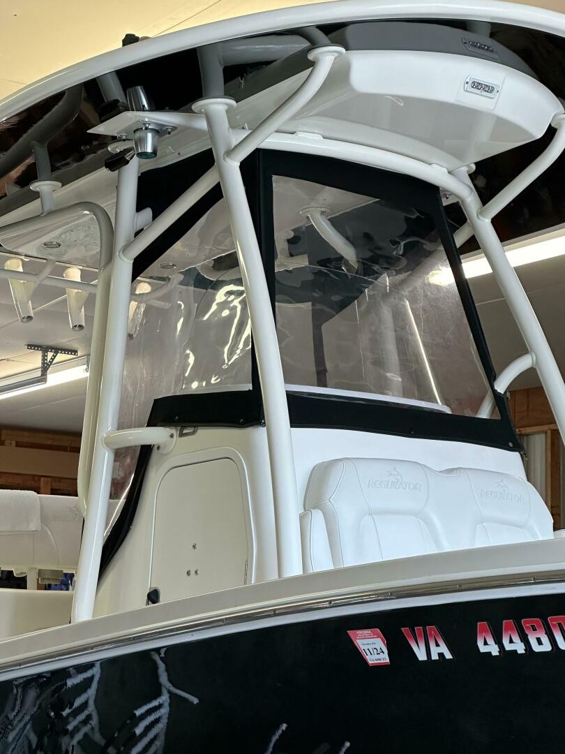Slide: The Image of Regulator Marine 23 2019 - 4739723