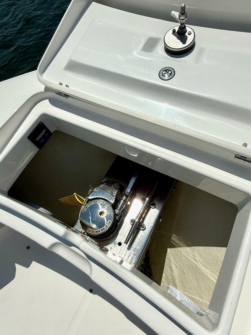 Slide: The Image of 2024 Regulator 23 Storage - 5348530