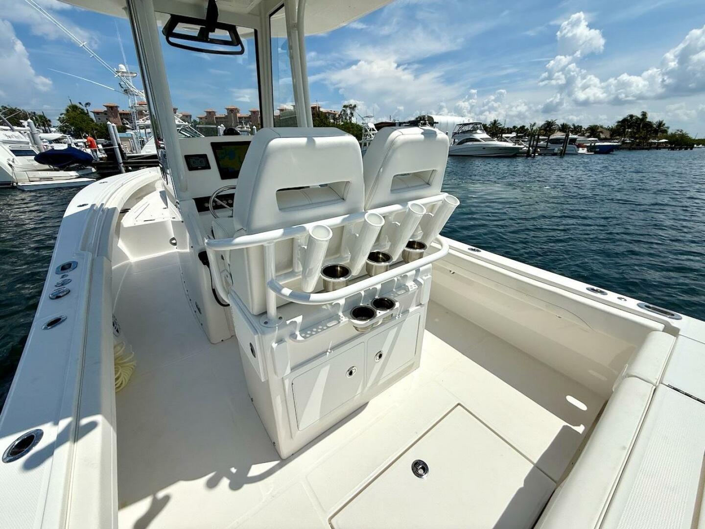 Slide: The Image of 2024 Regulator 23 Cockpit - 5348536