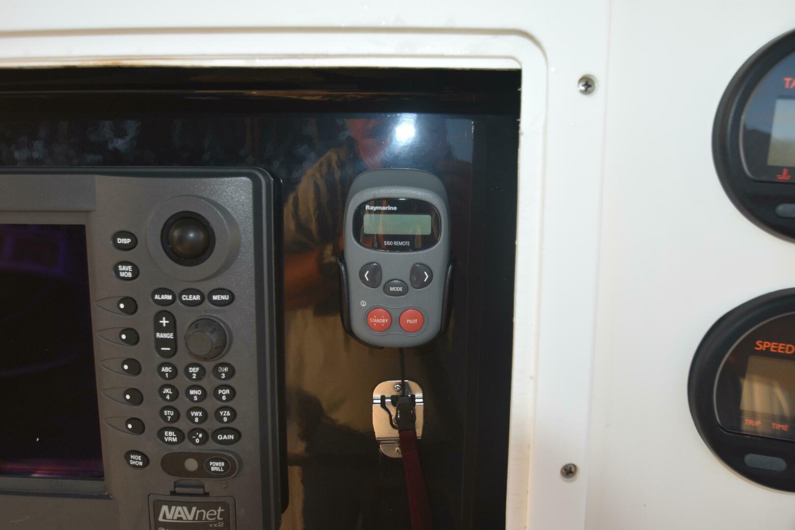 Slide: The Image of Regulator Marine 24 FS 2005 - 4813037