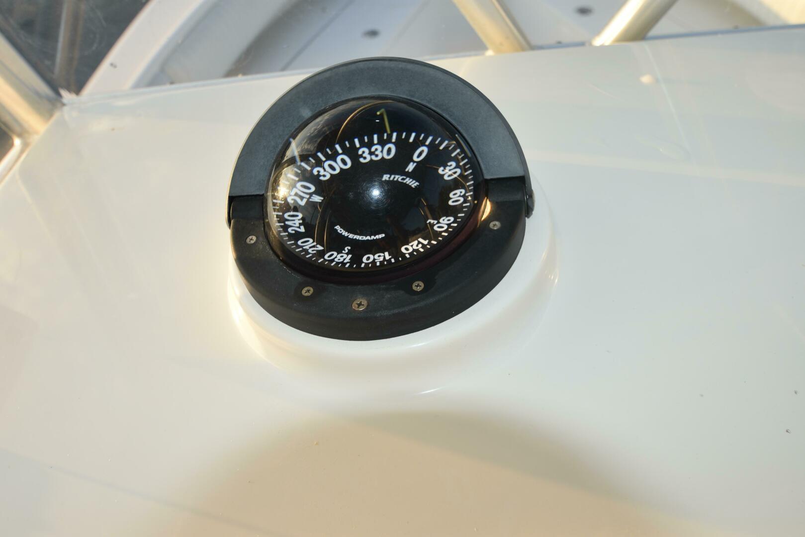 Slide: The Image of Regulator Marine 24 FS 2005 - 4813039