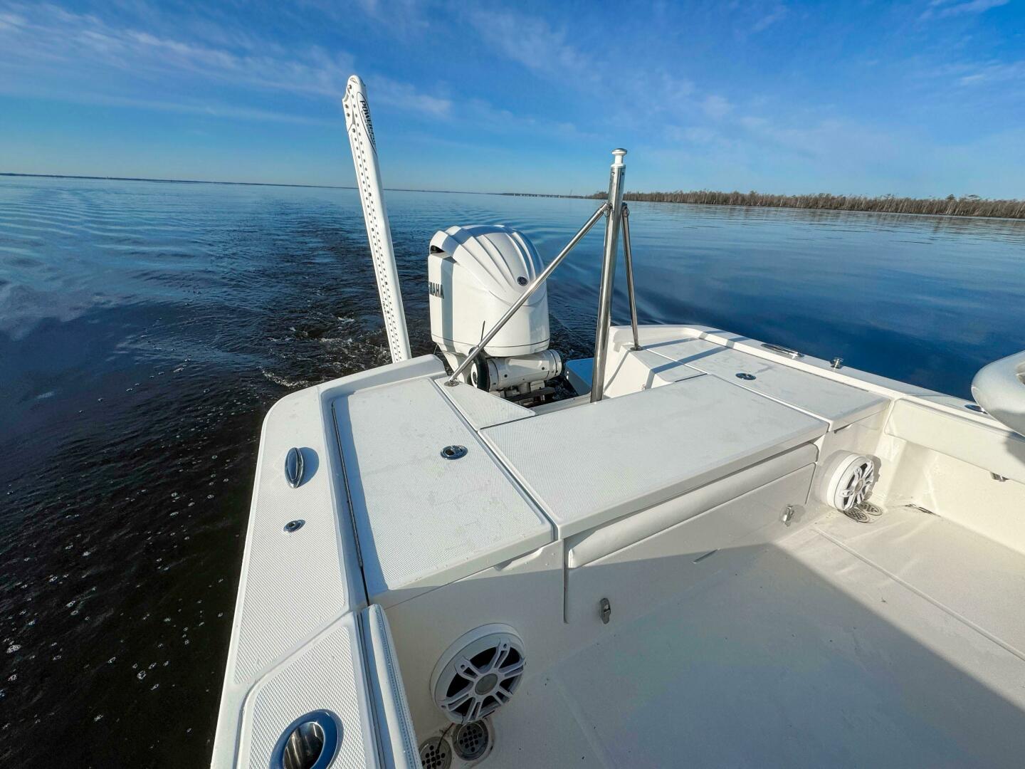 Slide: The Image of Regulator Marine 24 XO 2022 - 5176155