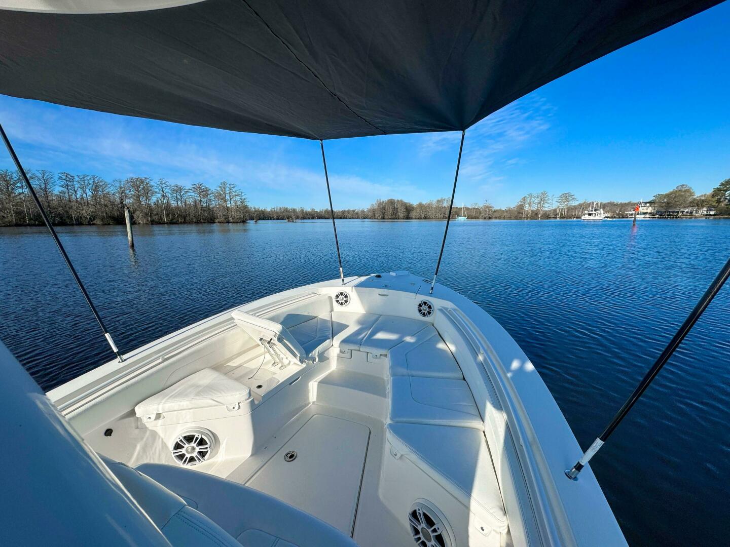 Slide: The Image of Regulator Marine 24 XO 2022 - 5176193