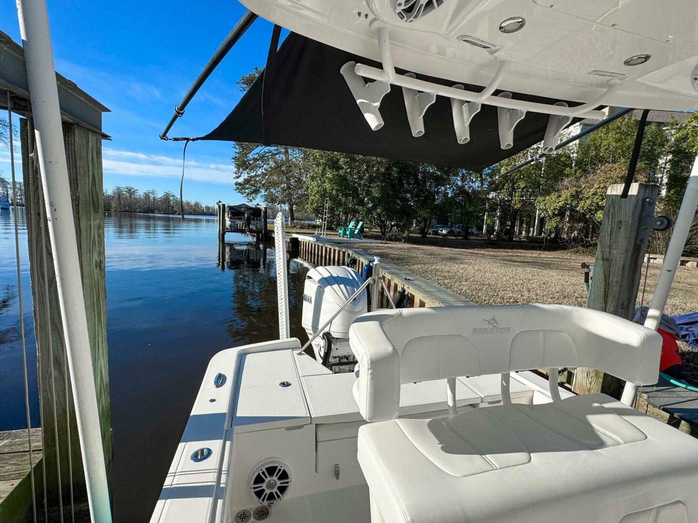 Slide: The Image of Regulator Marine 24 XO 2022 - 5176197