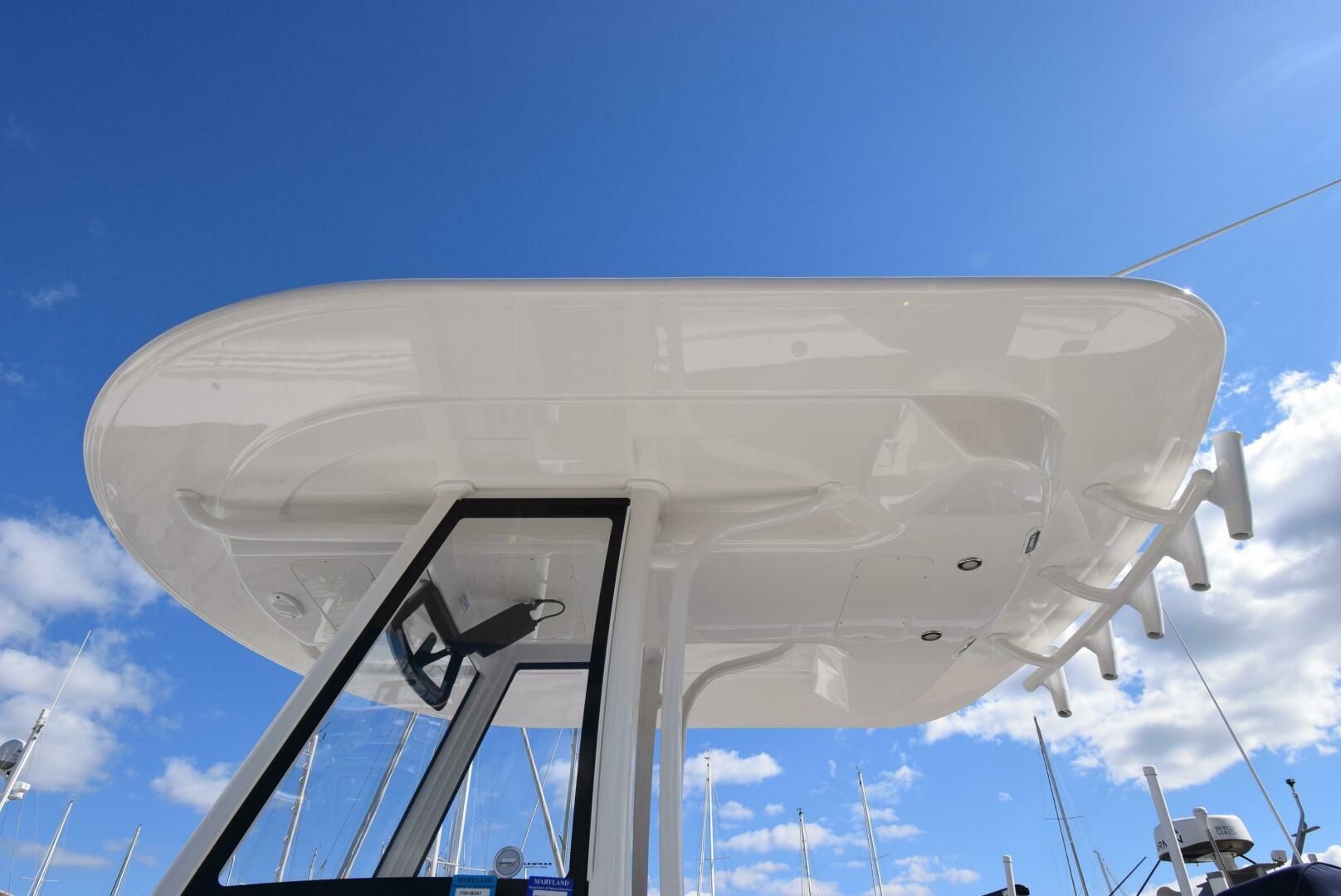 Slide: The Image of Regulator Marine 25 FS 2022 - 5262949