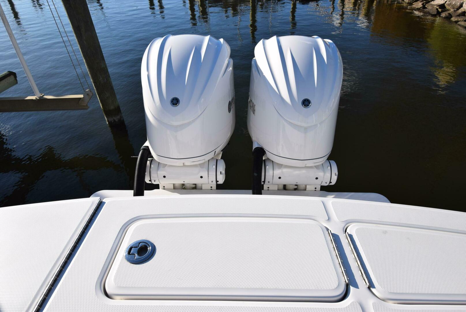 Slide: The Image of Regulator Marine 25 FS 2022 - 5262944