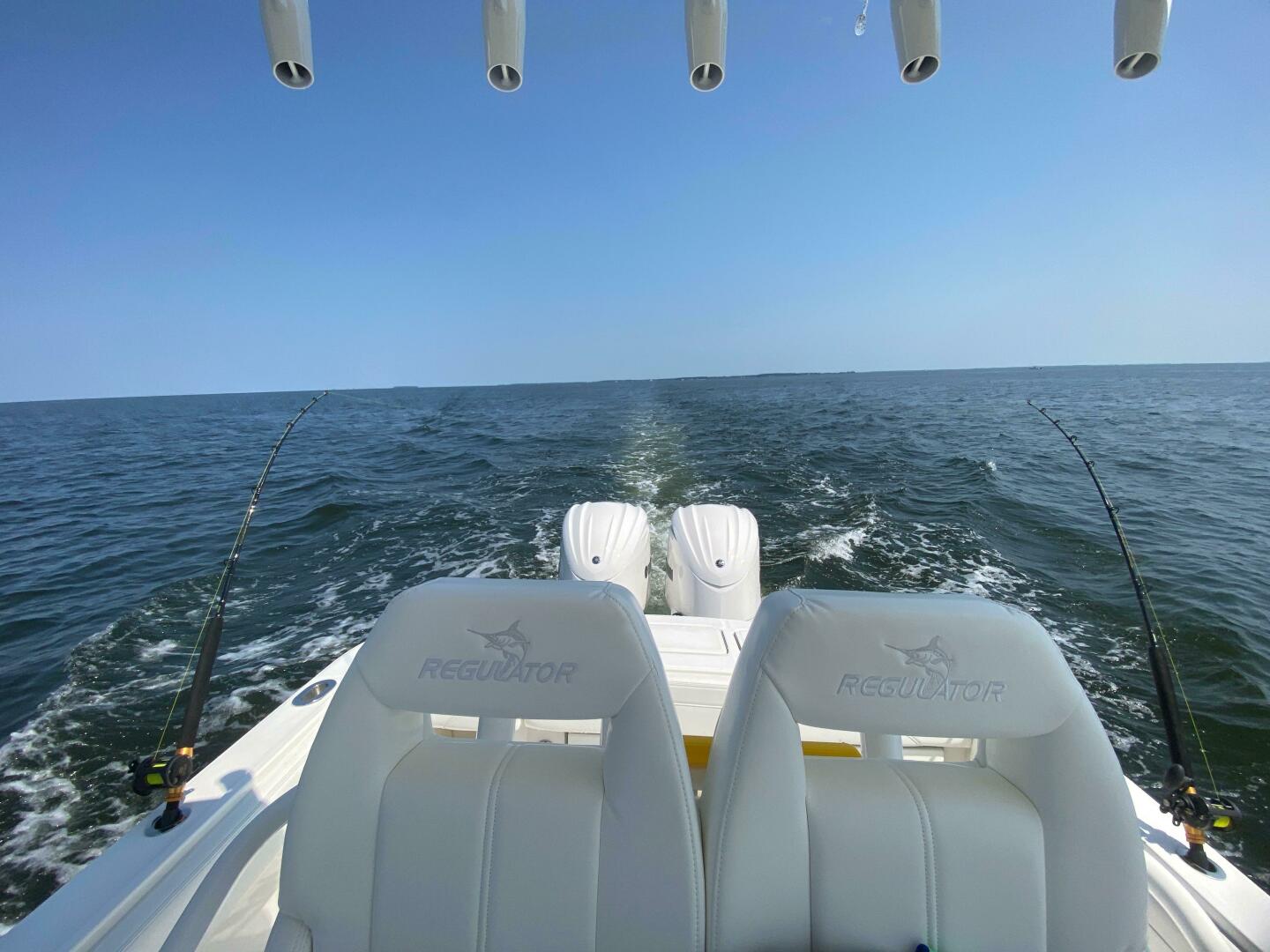 Slide: The Image of Regulator Marine 25 FS 2022 - 5262948